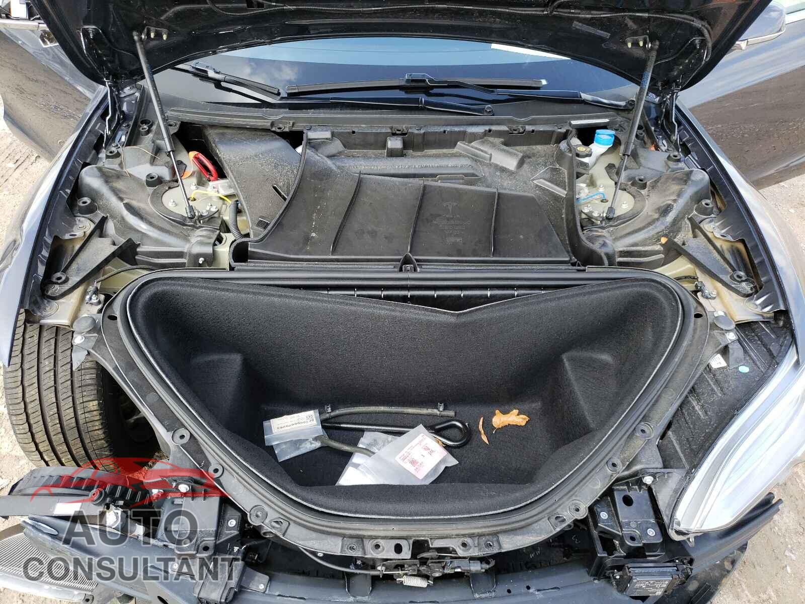 TESLA MODEL S 2019 - 5YJSA1E20KF331820