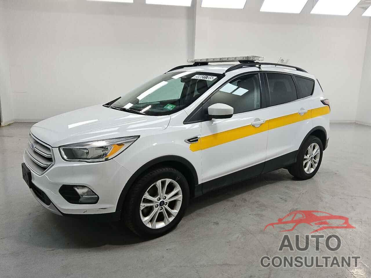 FORD ESCAPE 2018 - 1FMCU9GD9JUA26813