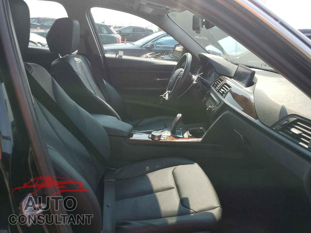 BMW 3 SERIES 2015 - WBA3B3G57FNR86355