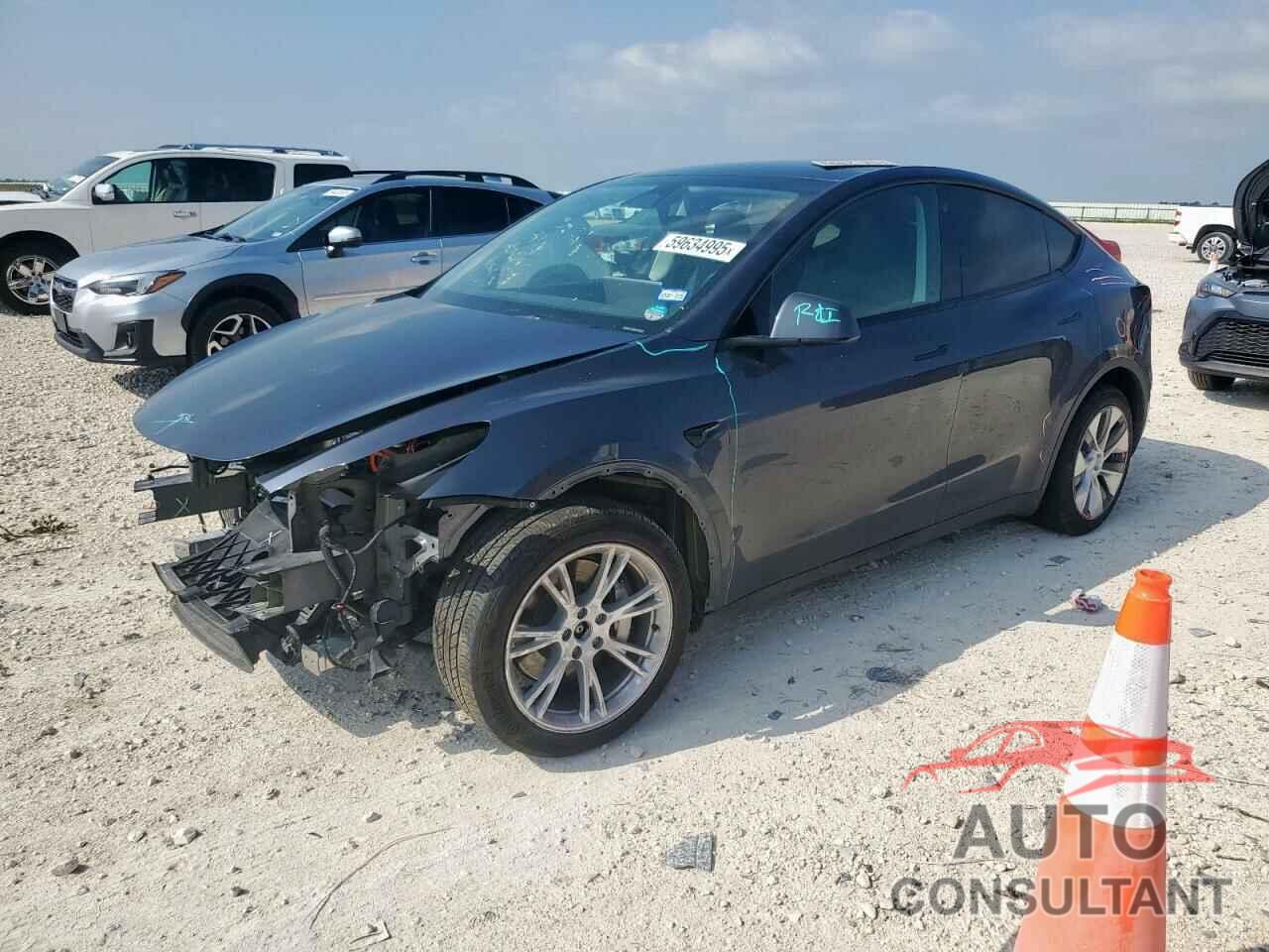 TESLA MODEL Y 2023 - 7SAYGDEE8PA093260
