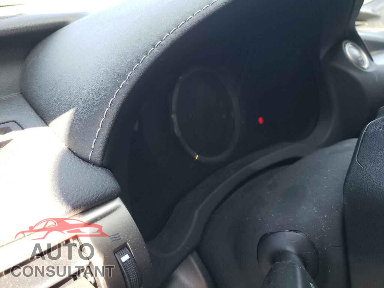 LEXUS IS 2016 - JTHBA1D21G5012189