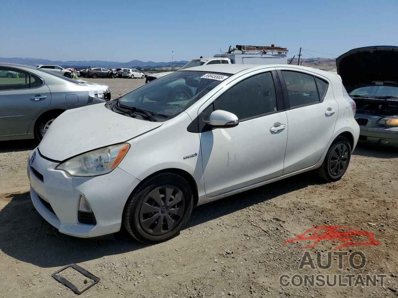 TOYOTA PRIUS 2013 - JTDKDTB32D1046158