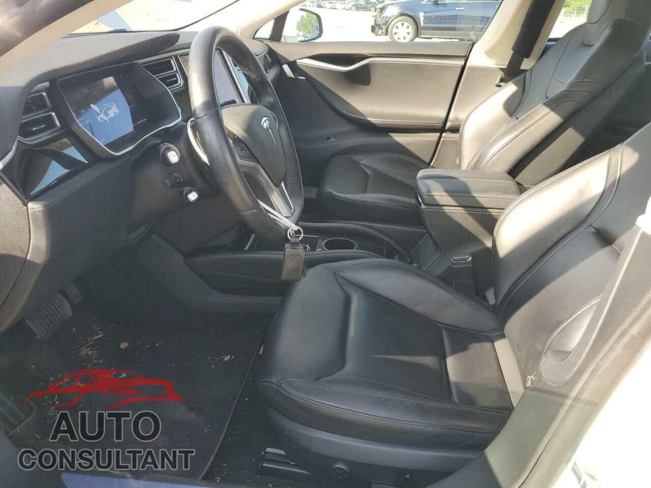 TESLA MODEL S 2015 - 5YJSA1H22FF096015
