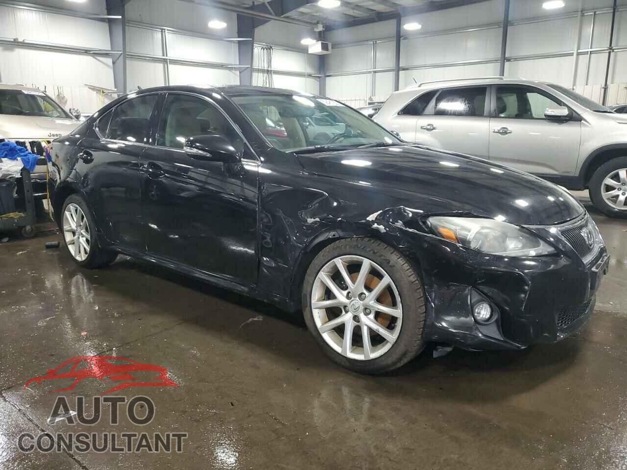 LEXUS IS 2011 - JTHCF5C20B5049807