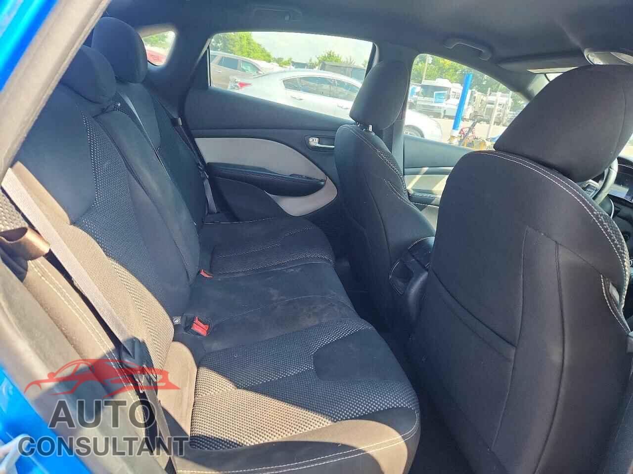 DODGE DART 2015 - 1C3CDFBB3FD252379