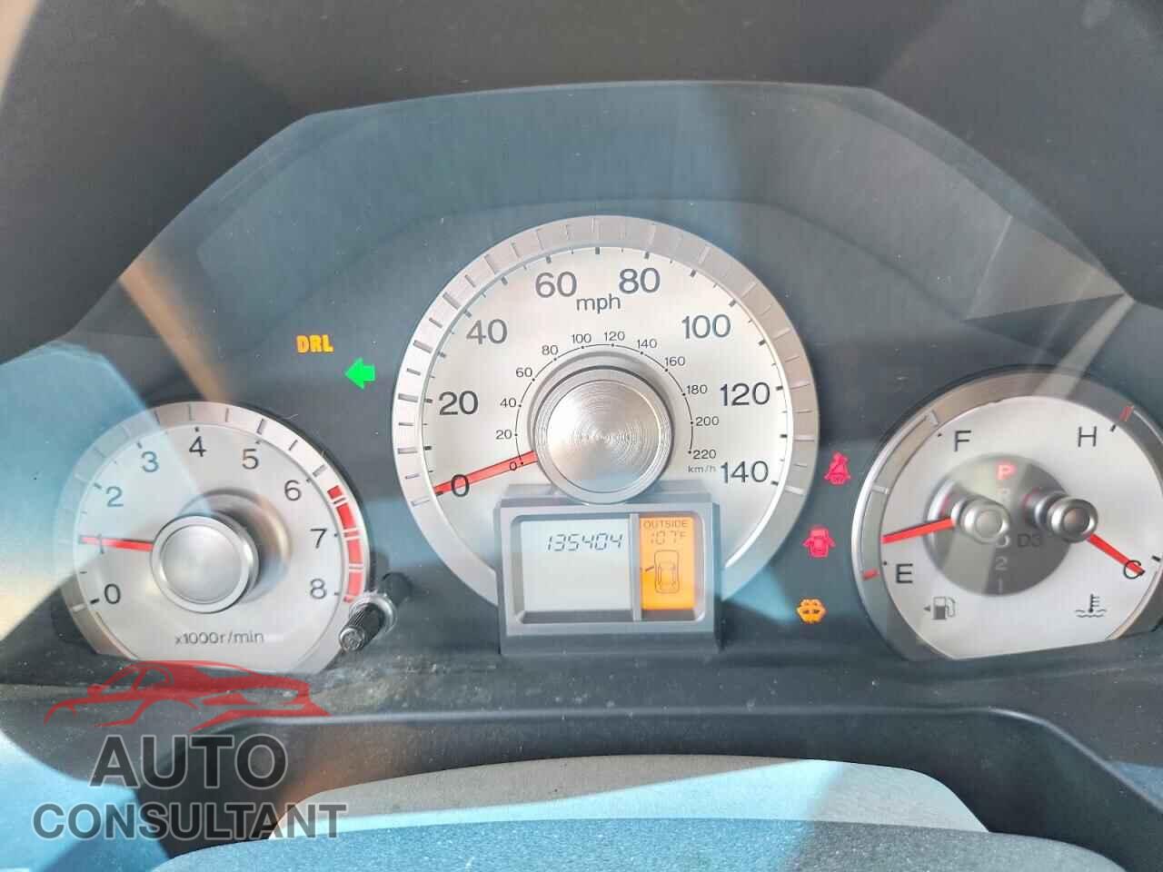 HONDA PILOT 2011 - 5FNYF4H52BB036219