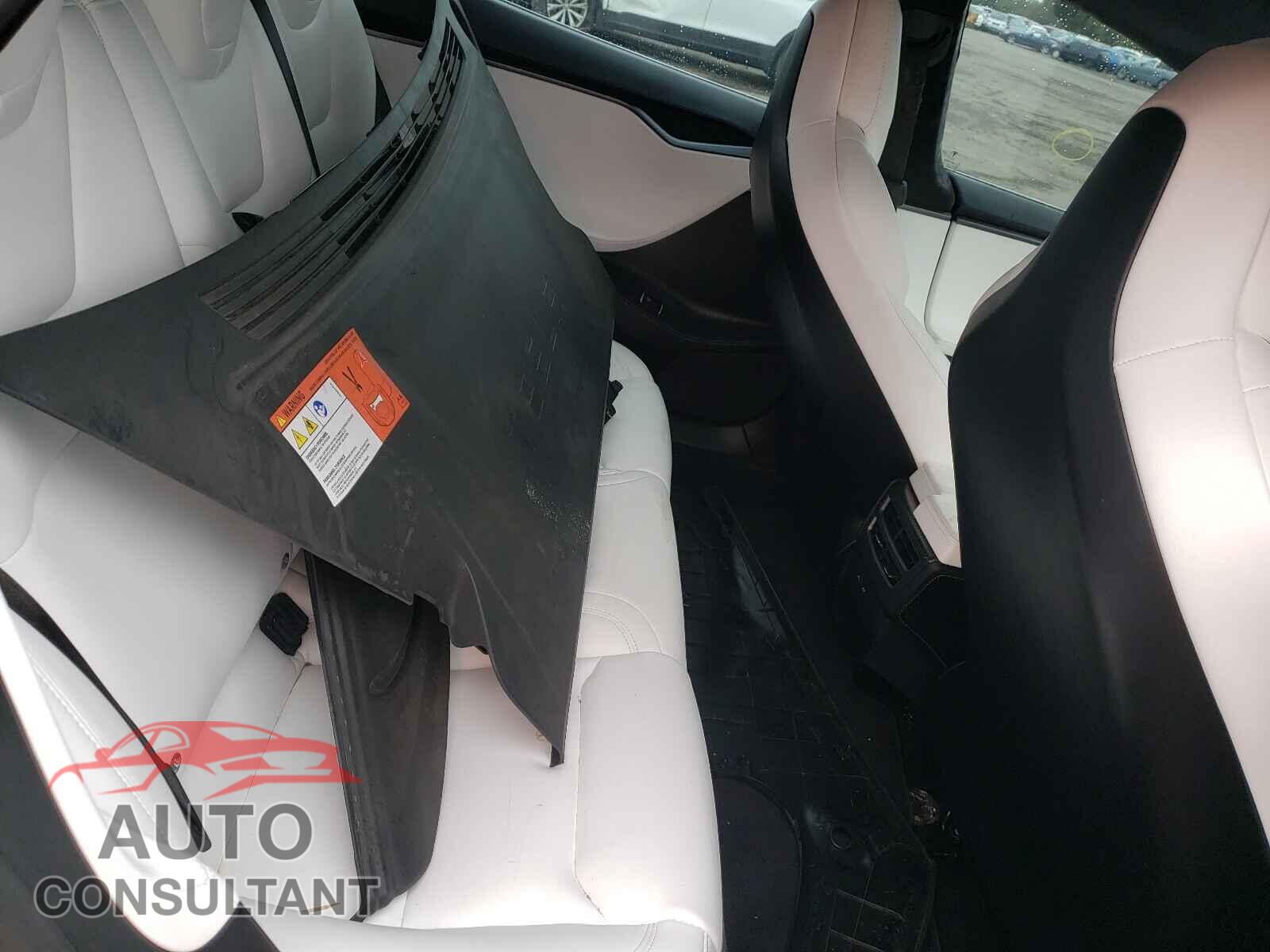 TESLA MODEL S 2018 - 5YJSA1E29JF261278