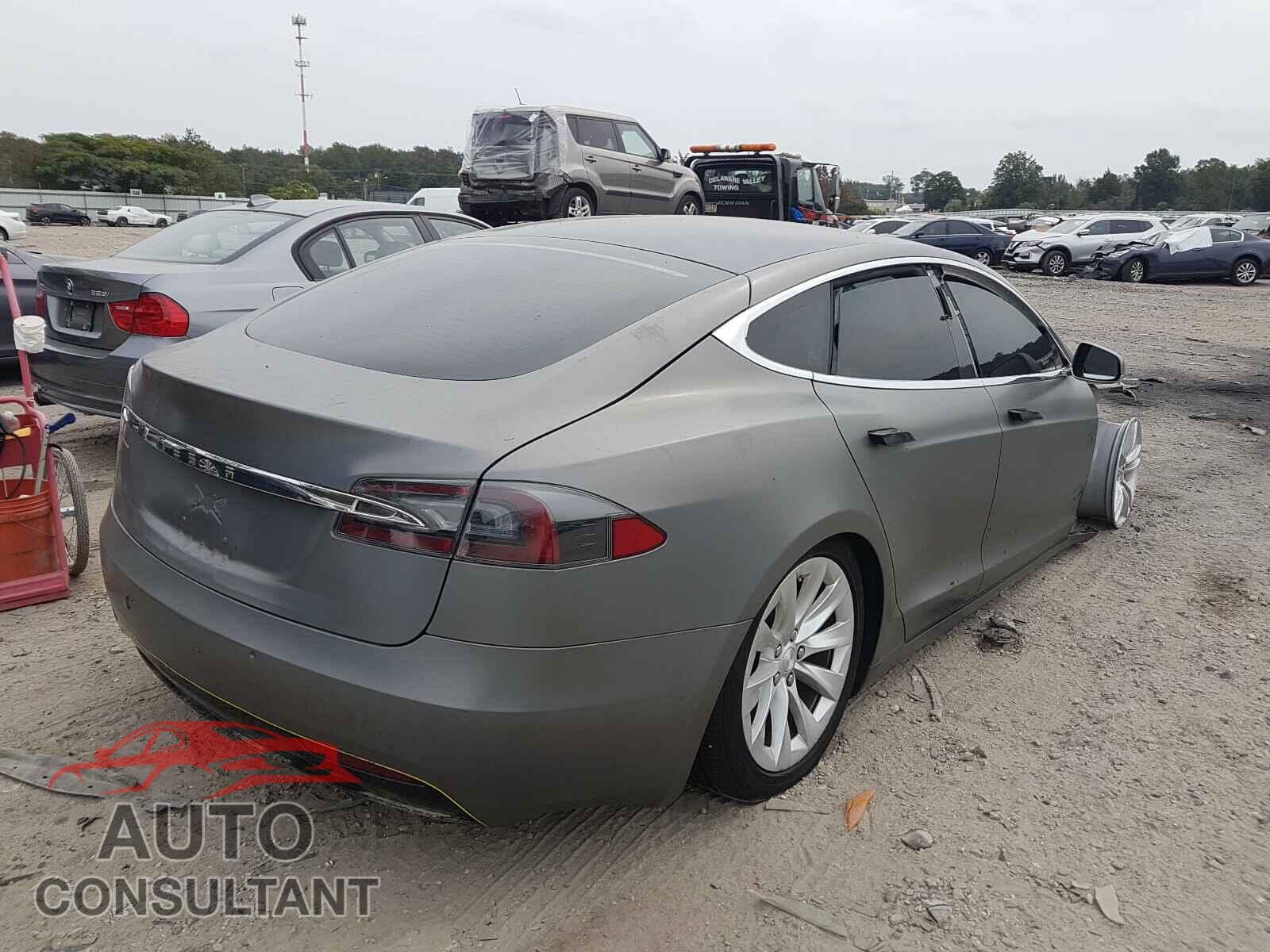 TESLA MODEL S 2018 - 5YJSA1E21JF291424