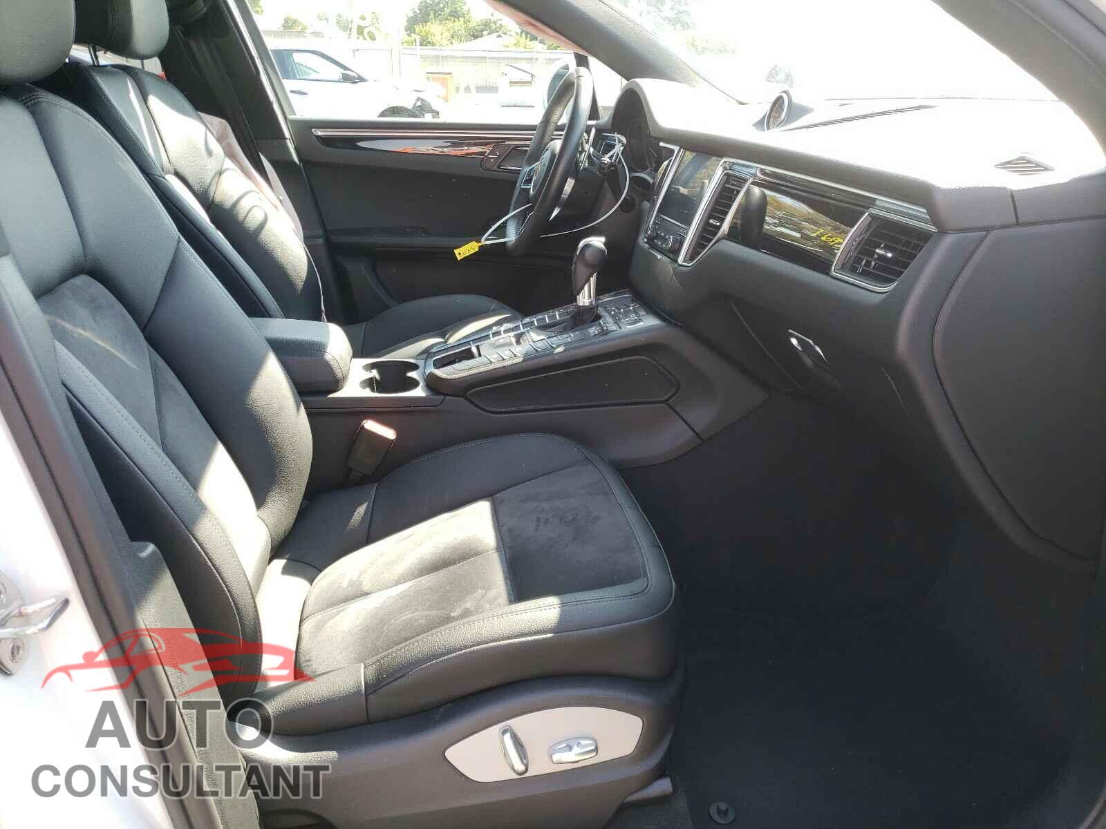 PORSCHE MACAN 2018 - WP1AA2A50JLB06423