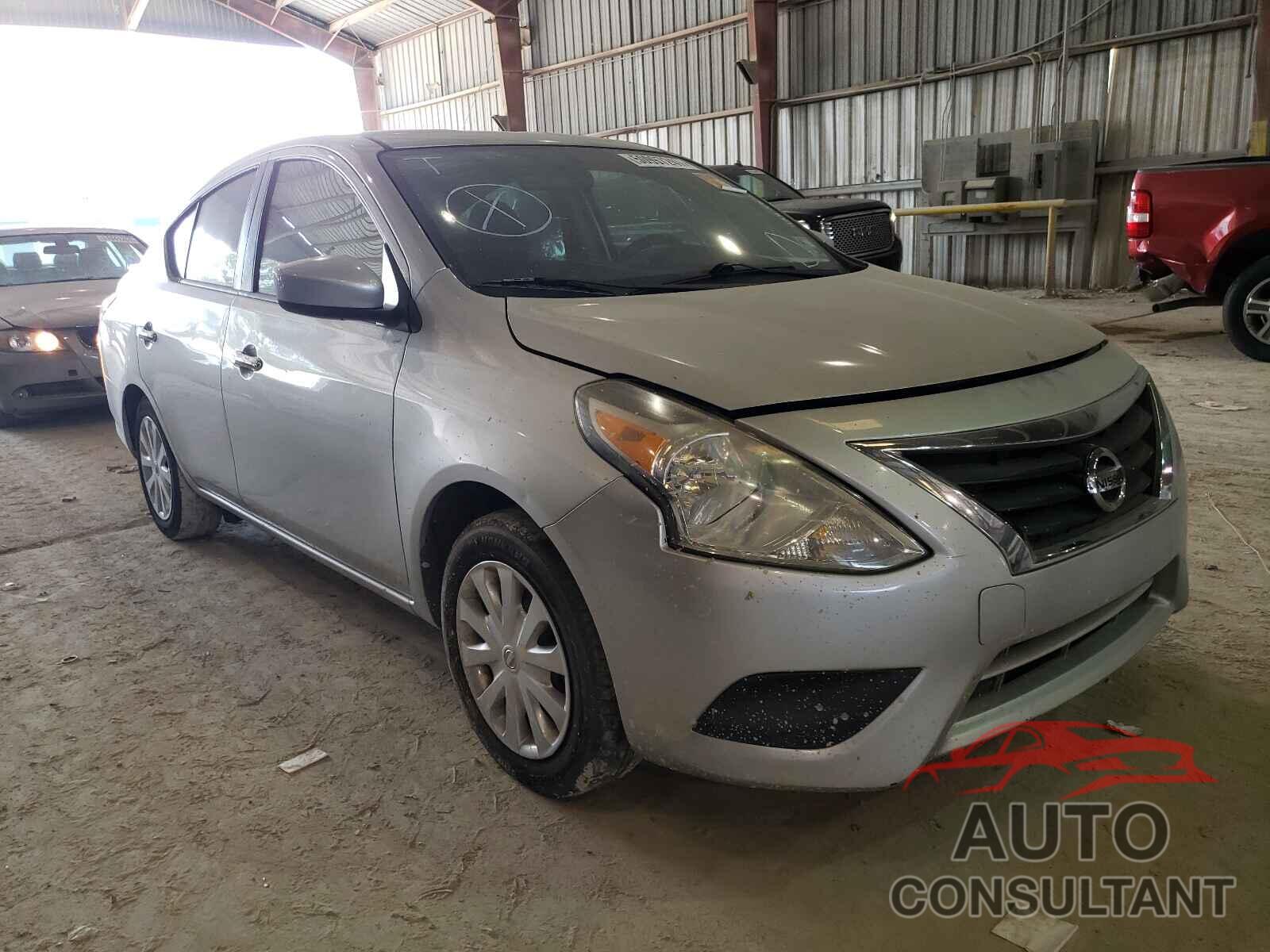 NISSAN VERSA 2017 - 3N1CN7AP6HK424924