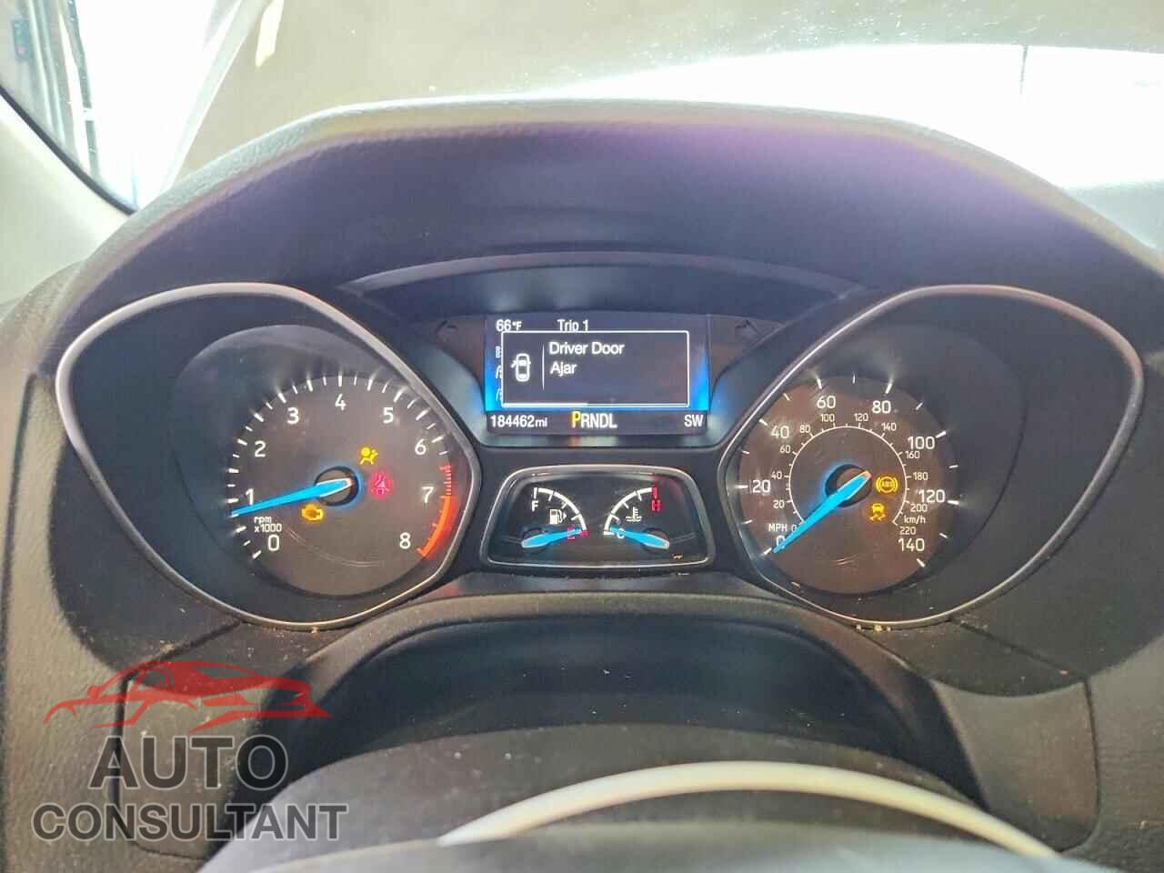 FORD FOCUS 2017 - 1FADP3F20HL239636