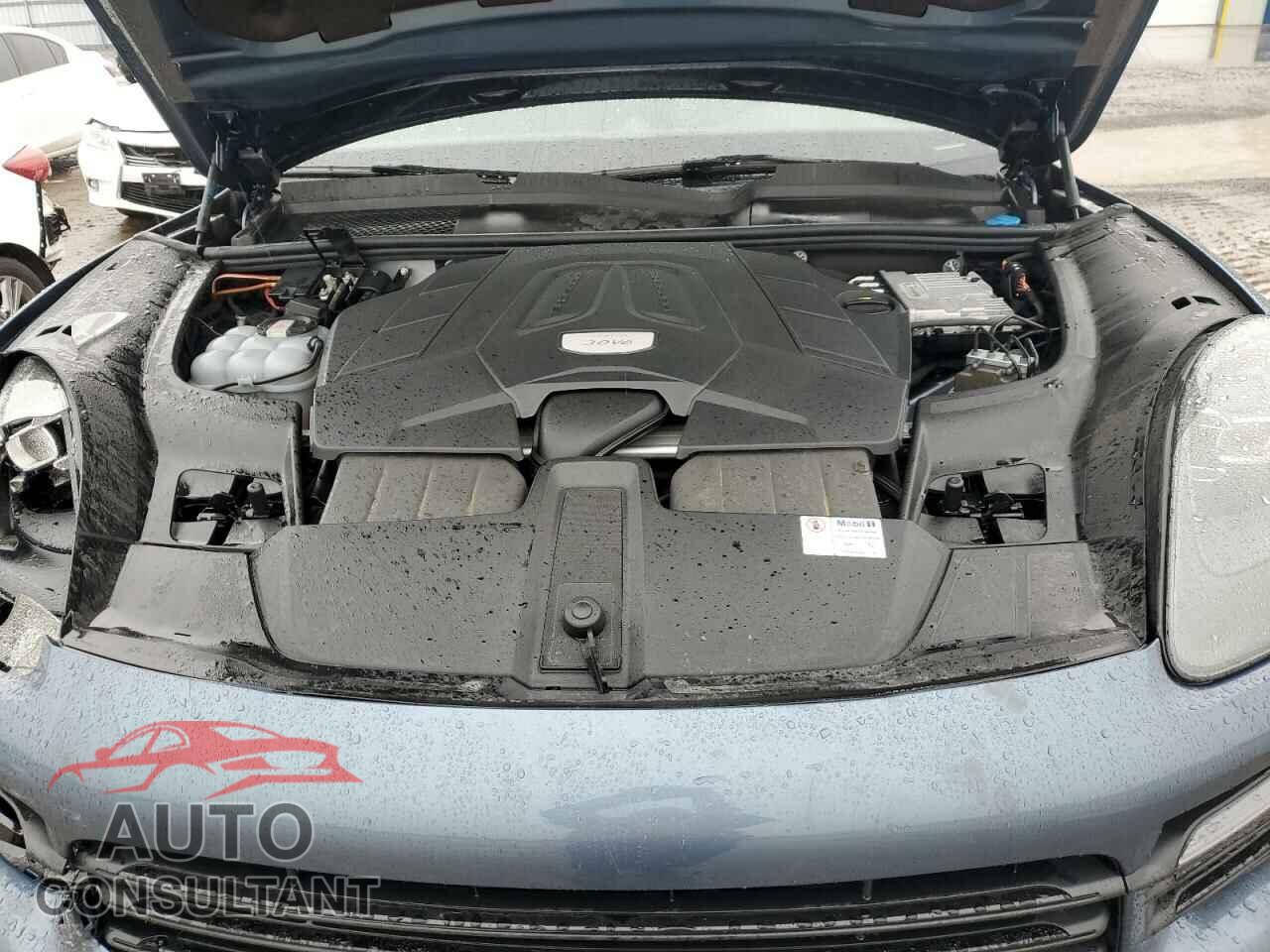 PORSCHE CAYENNE 2019 - WP1AA2AY4KDA11319