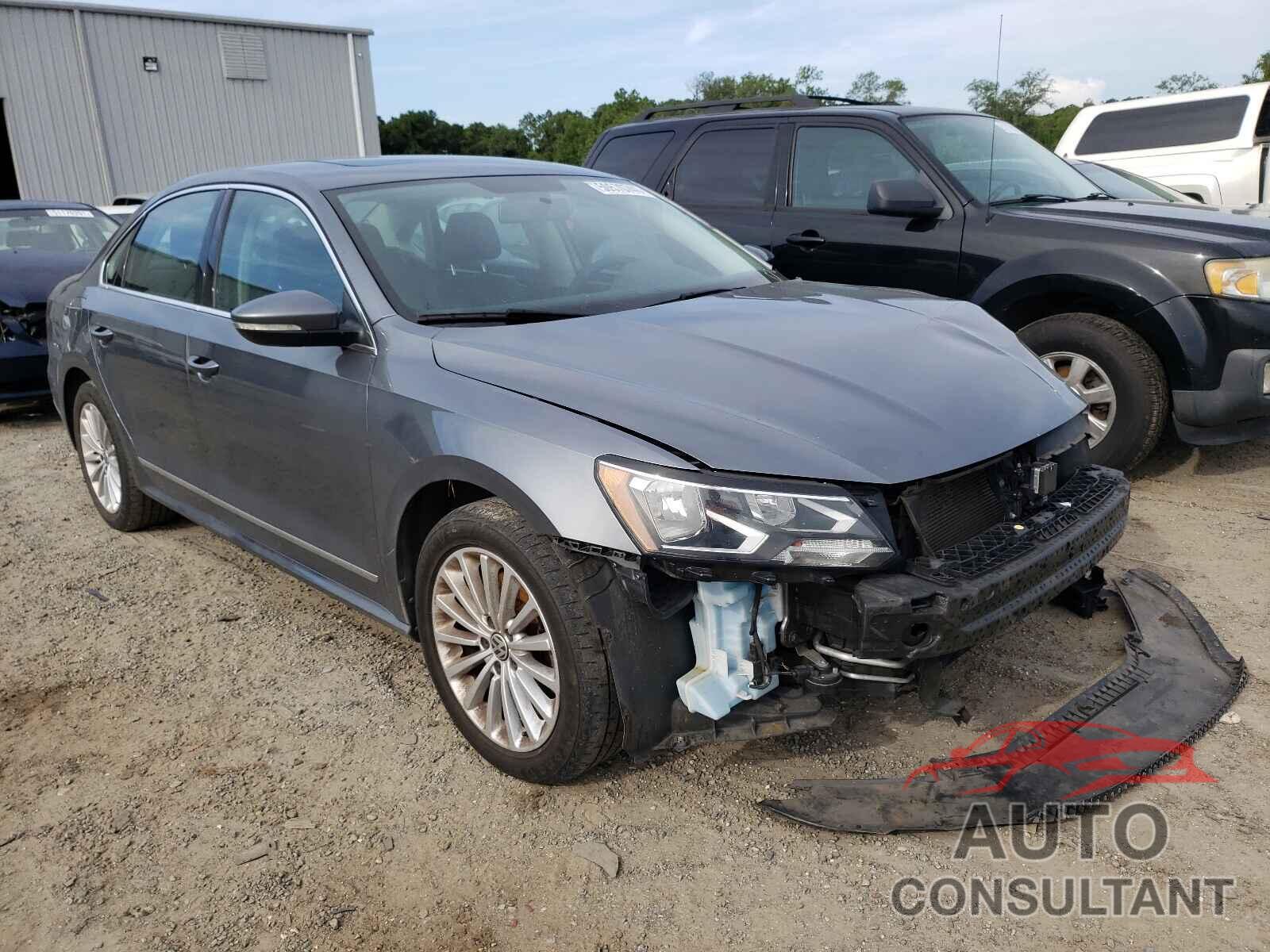 VOLKSWAGEN PASSAT 2017 - 1VWBT7A34HC032247