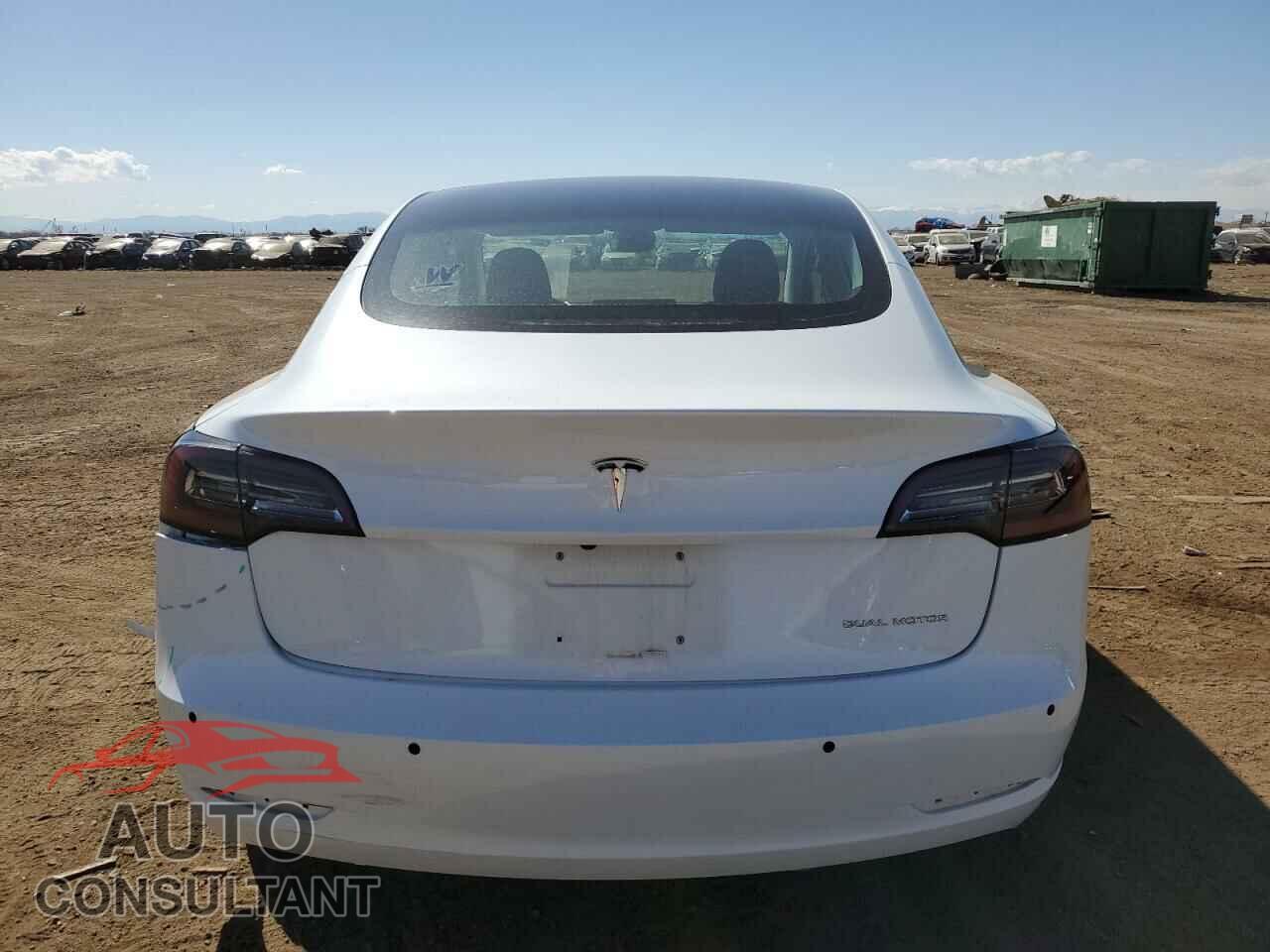 TESLA MODEL 3 2018 - 5YJ3E1EB1JF066784