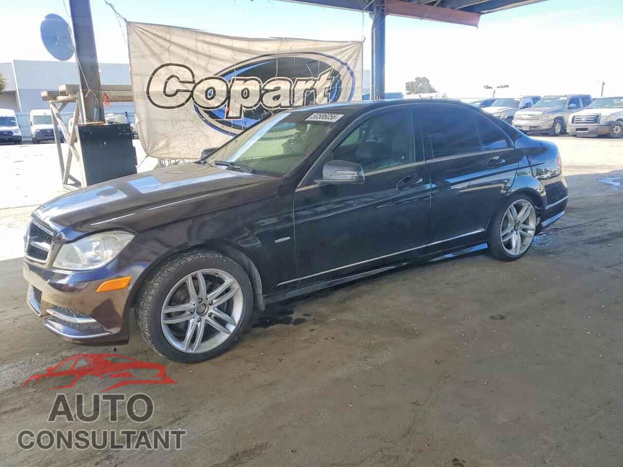MERCEDES-BENZ C-CLASS 2012 - WDDGF4HB8CA684990