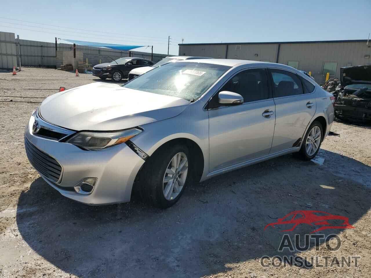 TOYOTA AVALON 2013 - 4T1BK1EB4DU010057