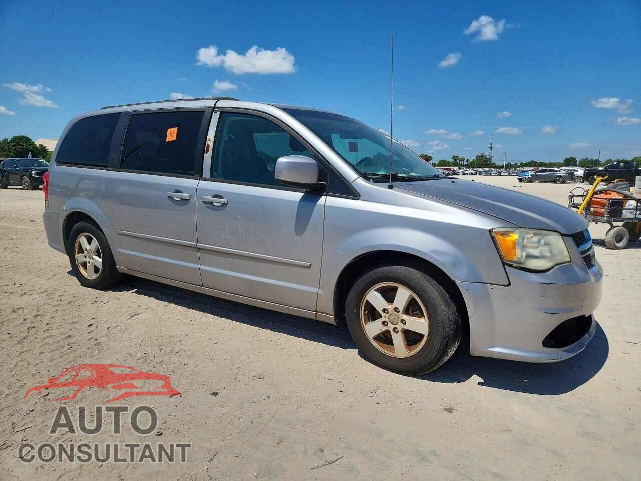 DODGE CARAVAN 2013 - 2C4RDGCG5DR669342