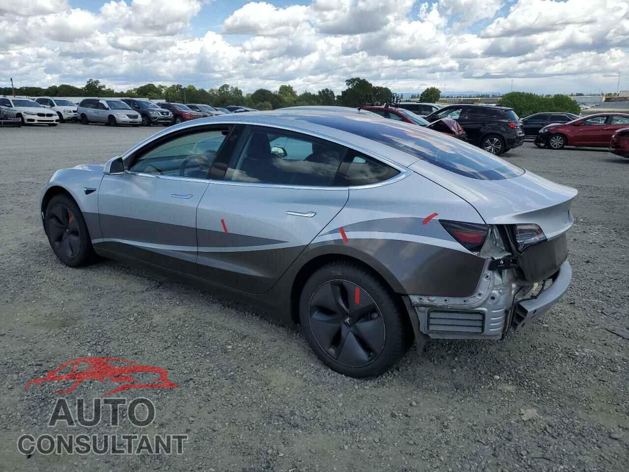 TESLA MODEL 3 2018 - 5YJ3E1EA8JF012843