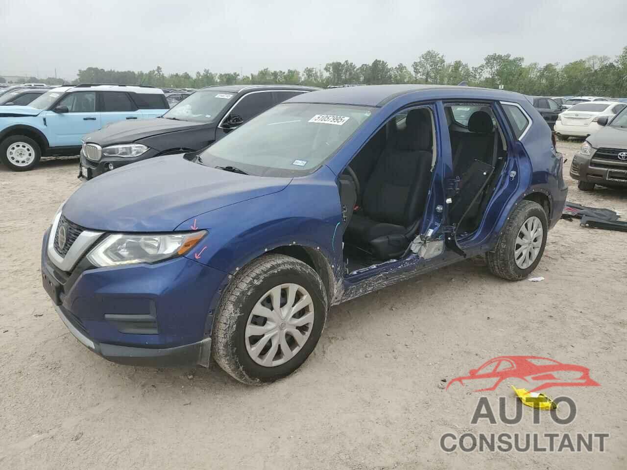 NISSAN ROGUE 2018 - 5N1AT2MT3JC760026