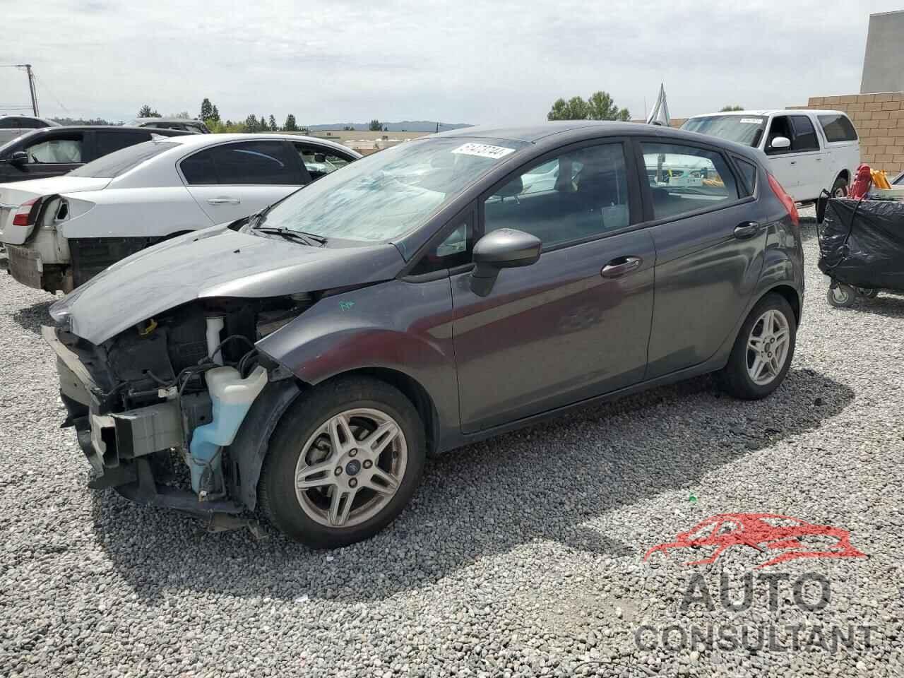 FORD FIESTA 2018 - 3FADP4EJ3JM110633