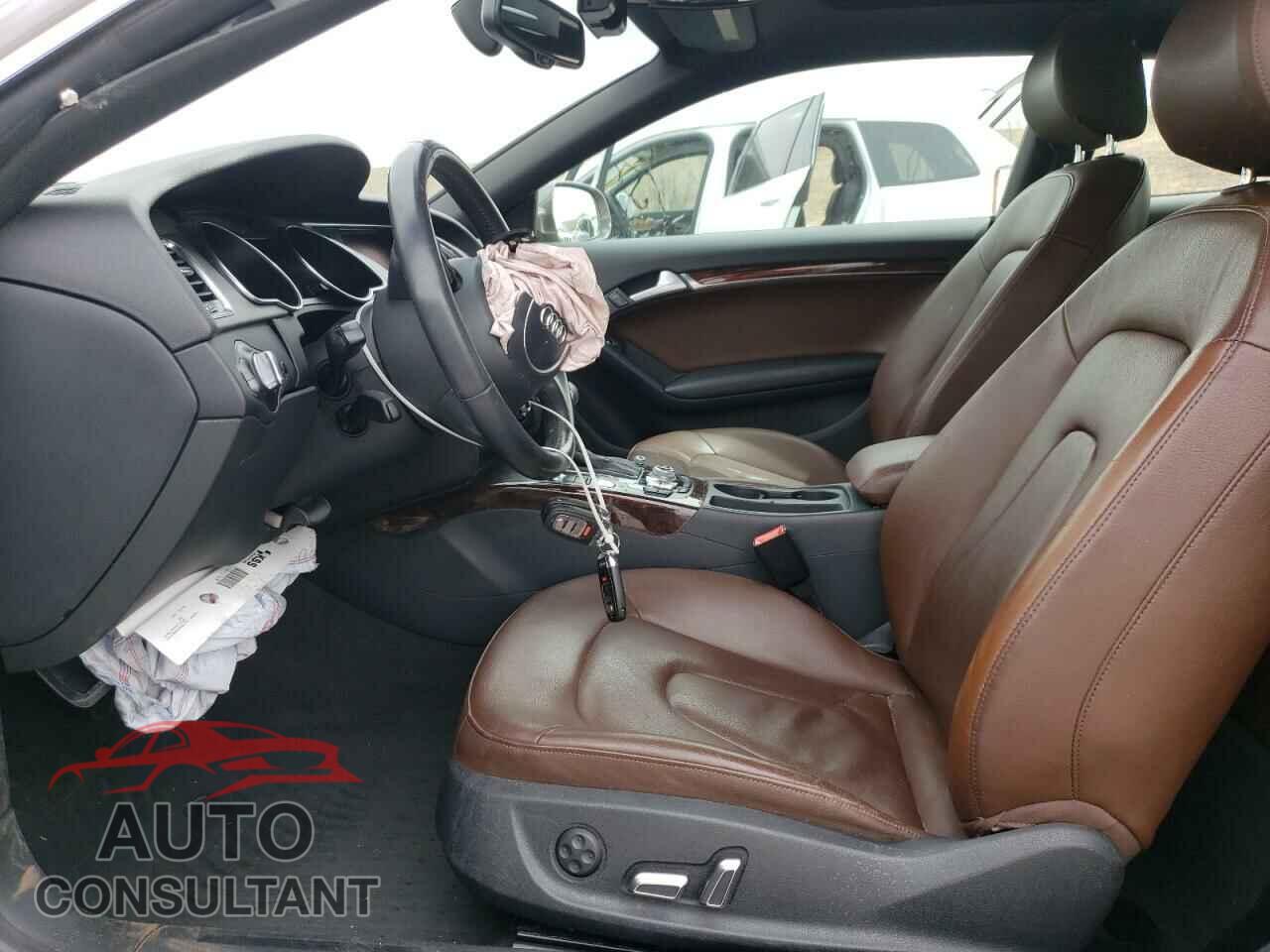 AUDI A5 2014 - WAULFAFR3EA026114