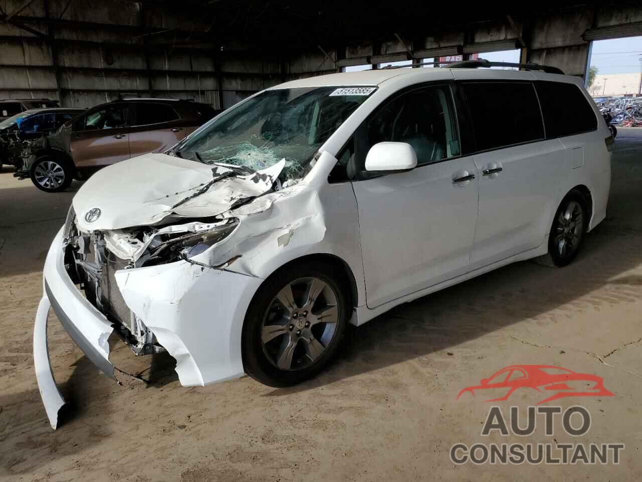 TOYOTA SIENNA 2015 - 5TDXK3DC9FS646884