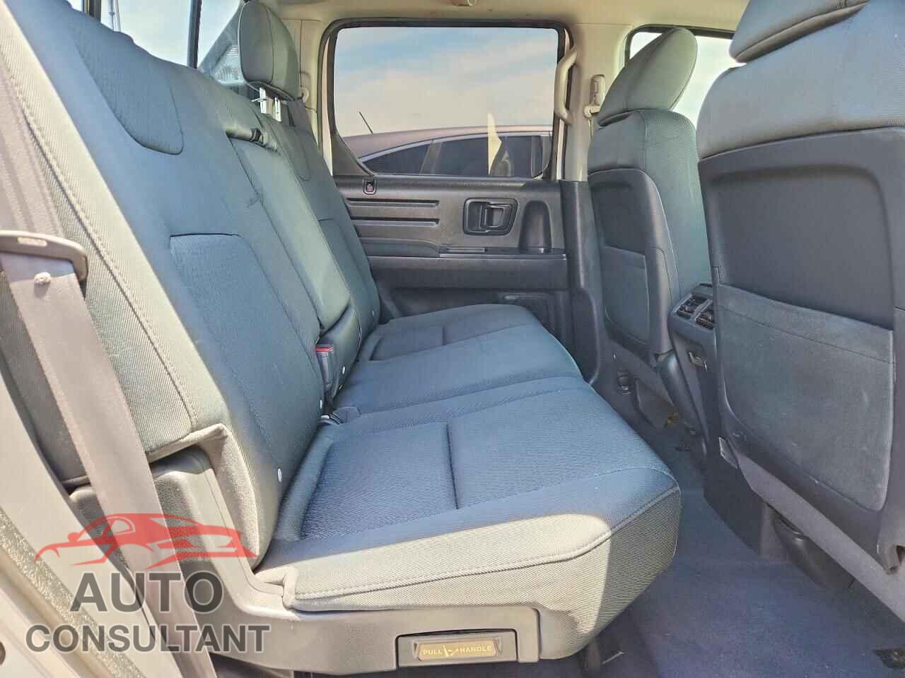 HONDA RIDGELINE 2014 - 5FPYK1F72EB011993