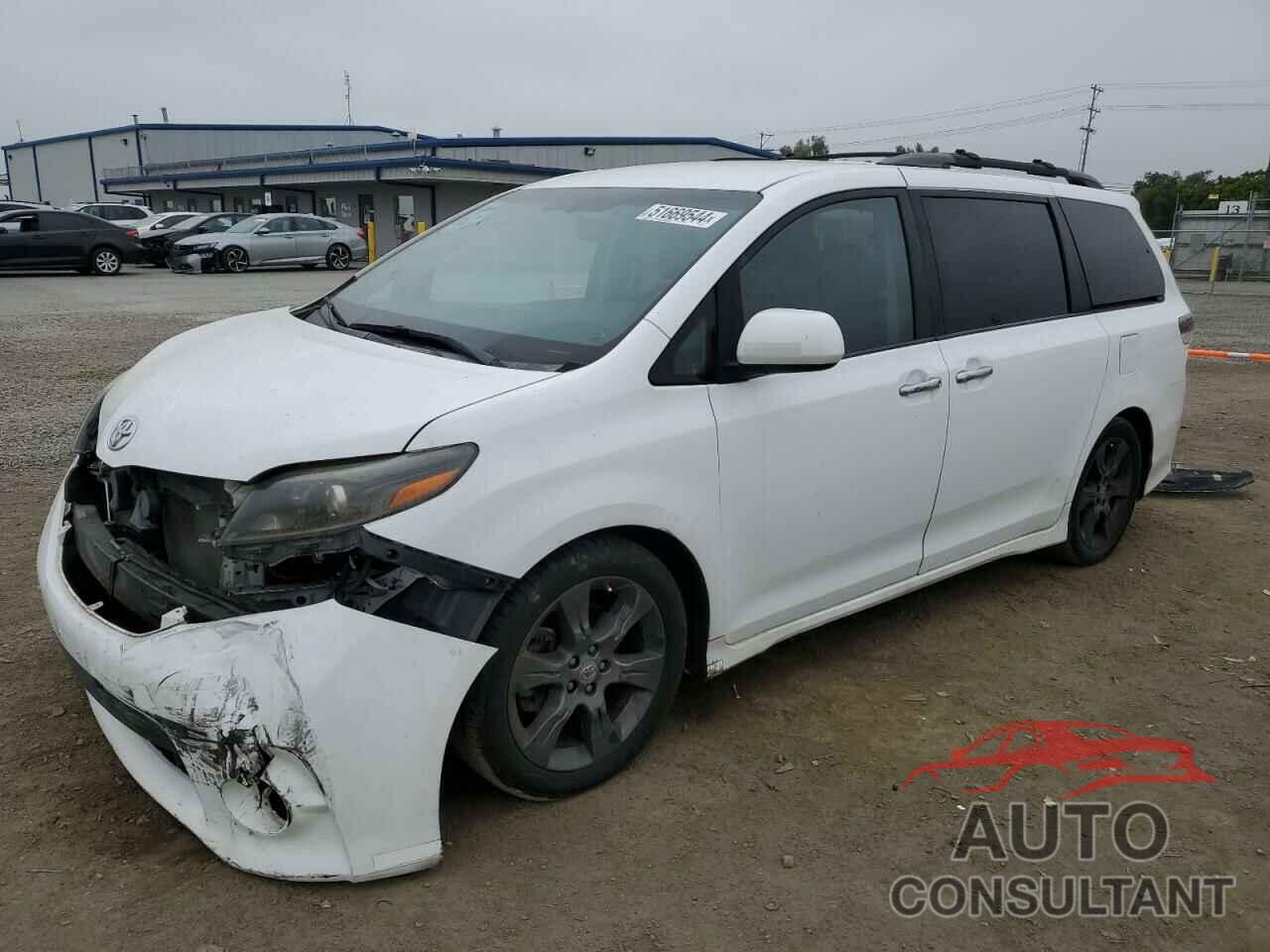 TOYOTA SIENNA 2016 - 5TDXK3DC1GS716959