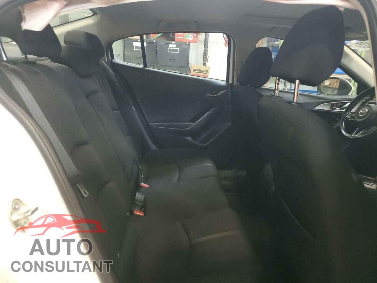 MAZDA 3 2018 - 3MZBN1V70JM224029