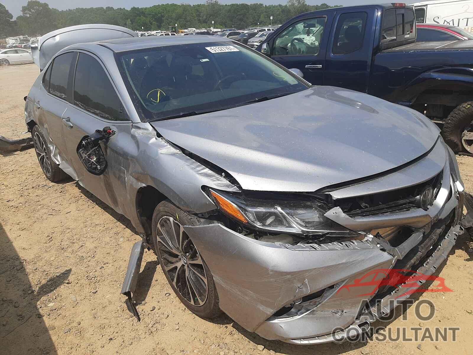 TOYOTA CAMRY 2019 - 4T1B11HK3KU171351