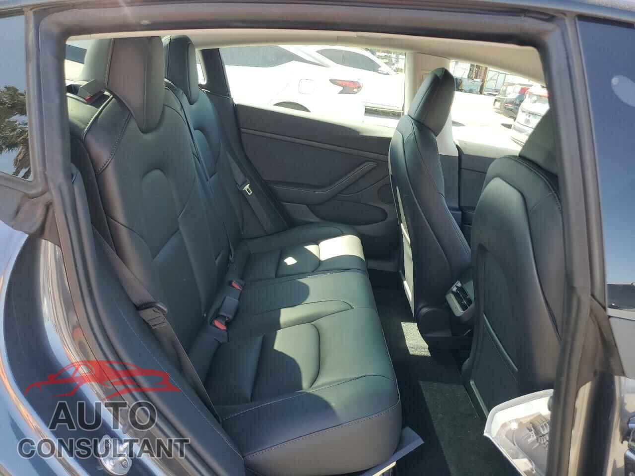 TESLA MODEL 3 2023 - 5YJ3E1EA5PF407202
