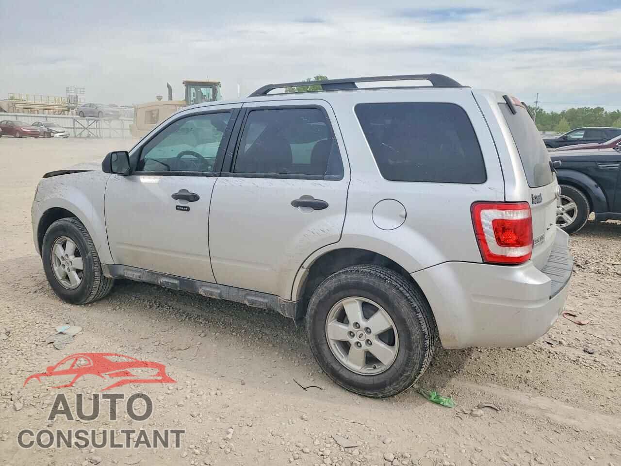 FORD ESCAPE 2010 - 1FMCU0DG7AKC50376
