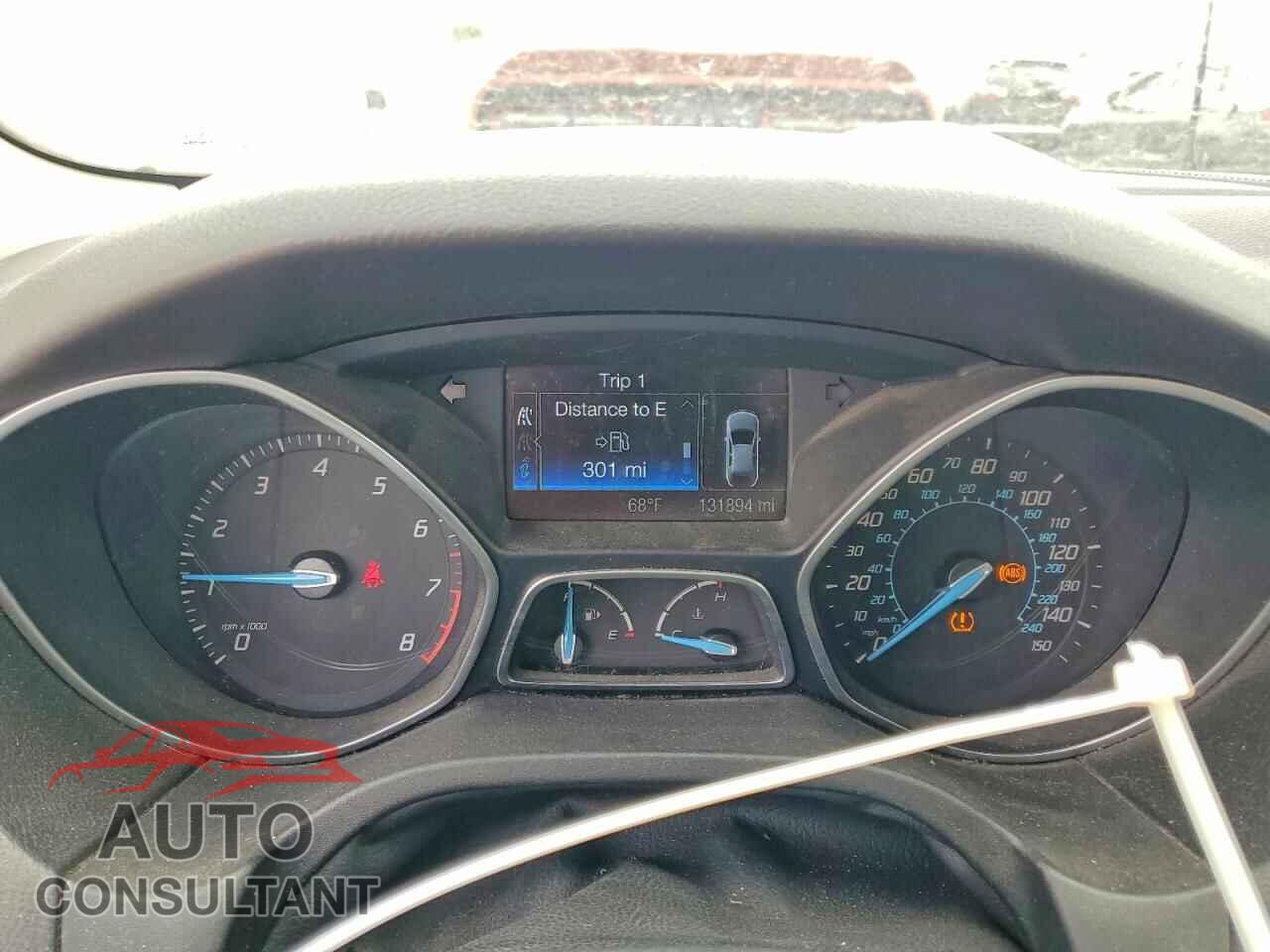 FORD FOCUS 2012 - 1FAHP3N21CL195058