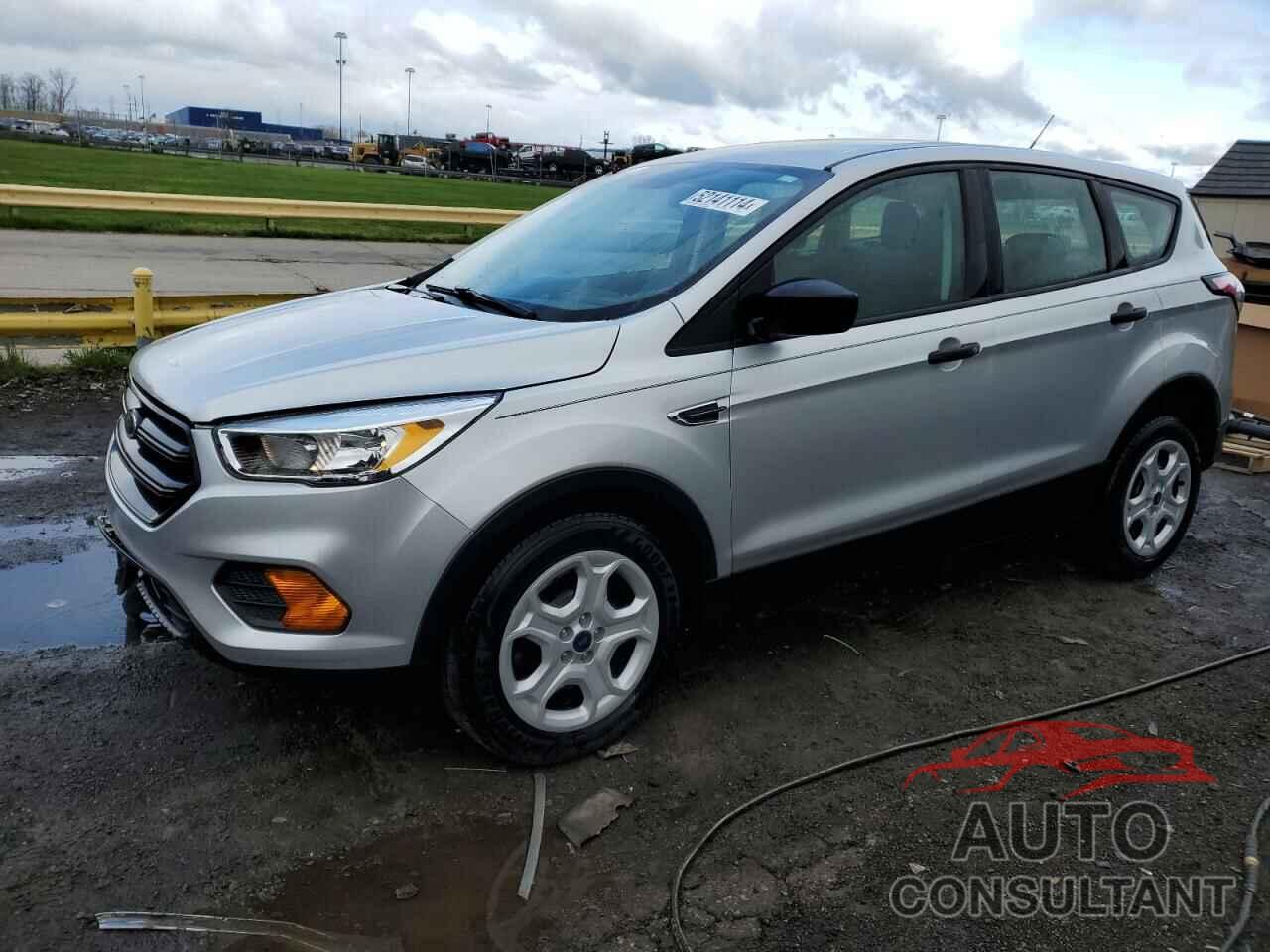 FORD ESCAPE 2017 - 1FMCU0F75HUD27385