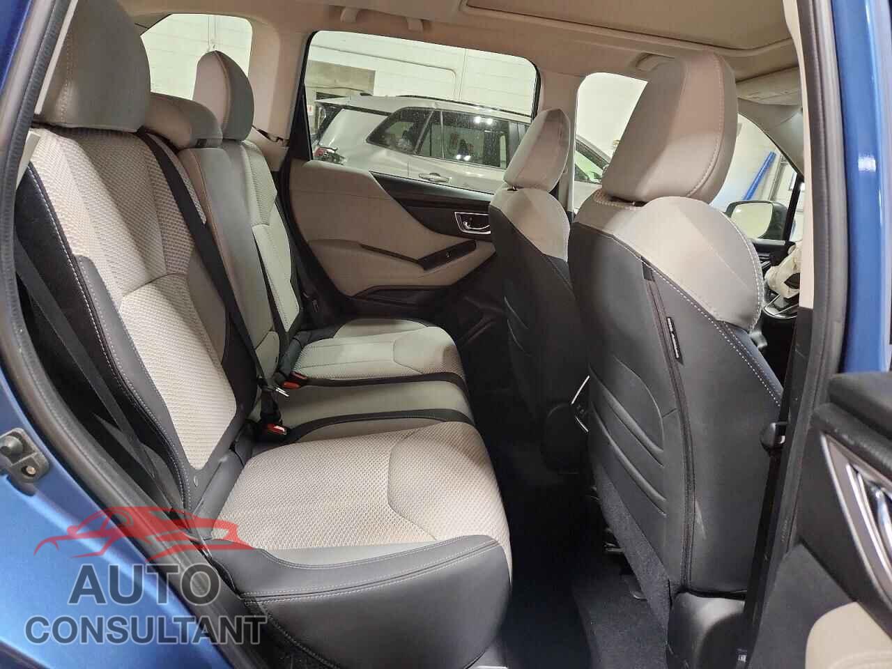SUBARU FORESTER 2019 - JF2SKAGC6KH406914