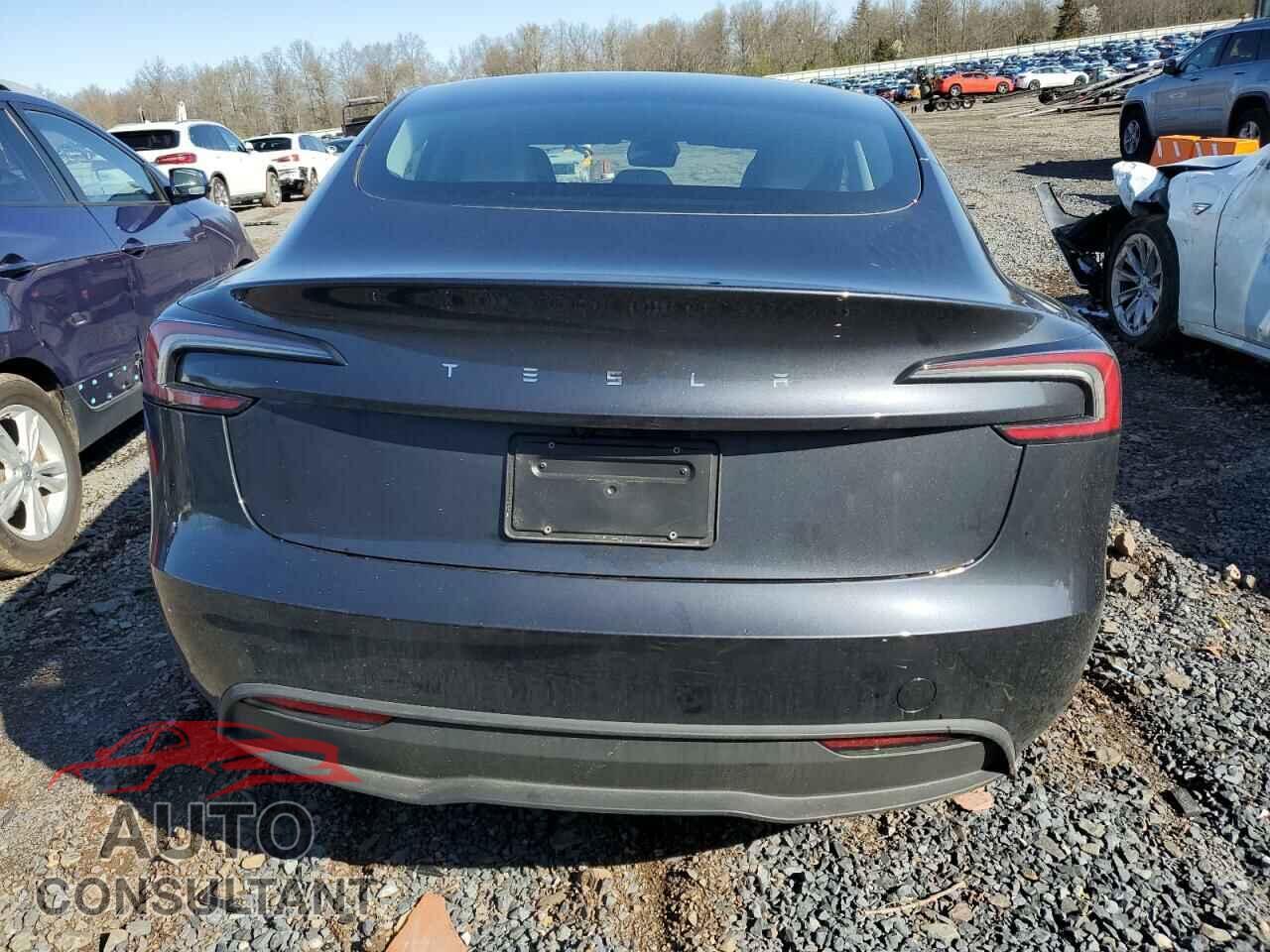 TESLA MODEL 3 2025 - 5YJ3E1EA3SF902149