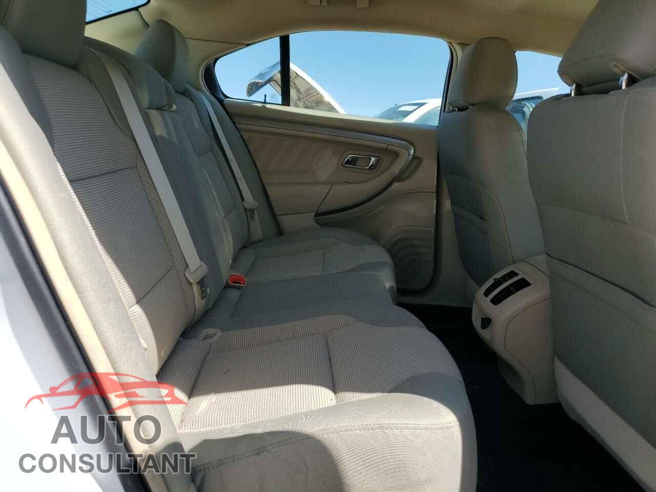 FORD TAURUS 2013 - 1FAHP2E84DG174939