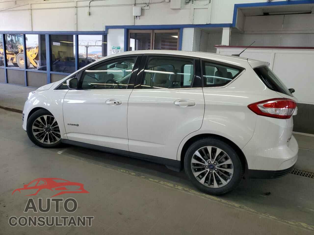 FORD CMAX 2017 - 1FADP5DU4HL107169