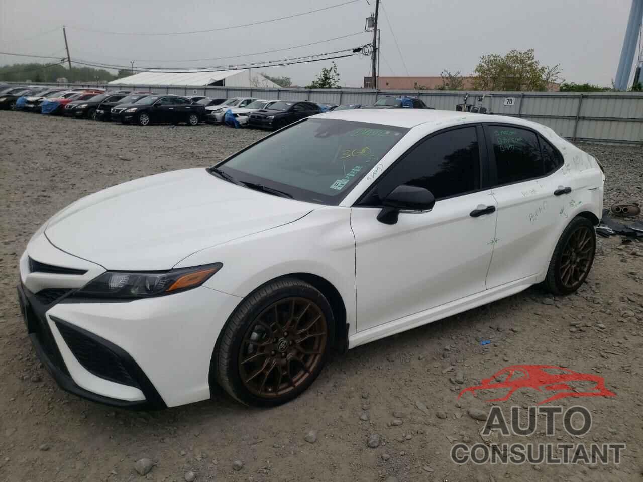 TOYOTA CAMRY 2023 - 4T1G11BK6PU082279