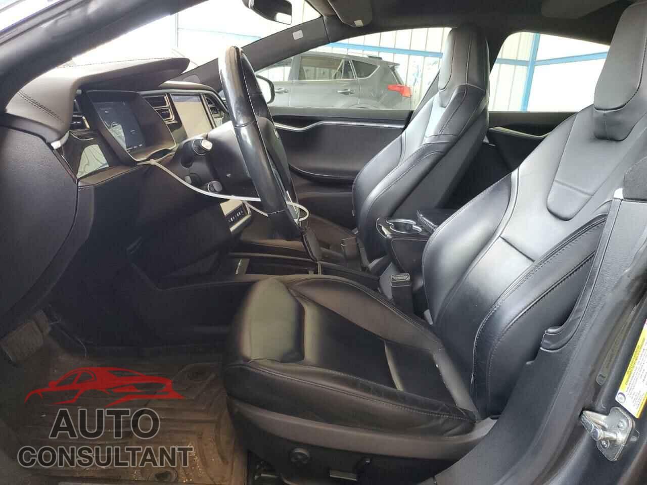 TESLA MODEL S 2016 - 5YJSA1E2XGF152434