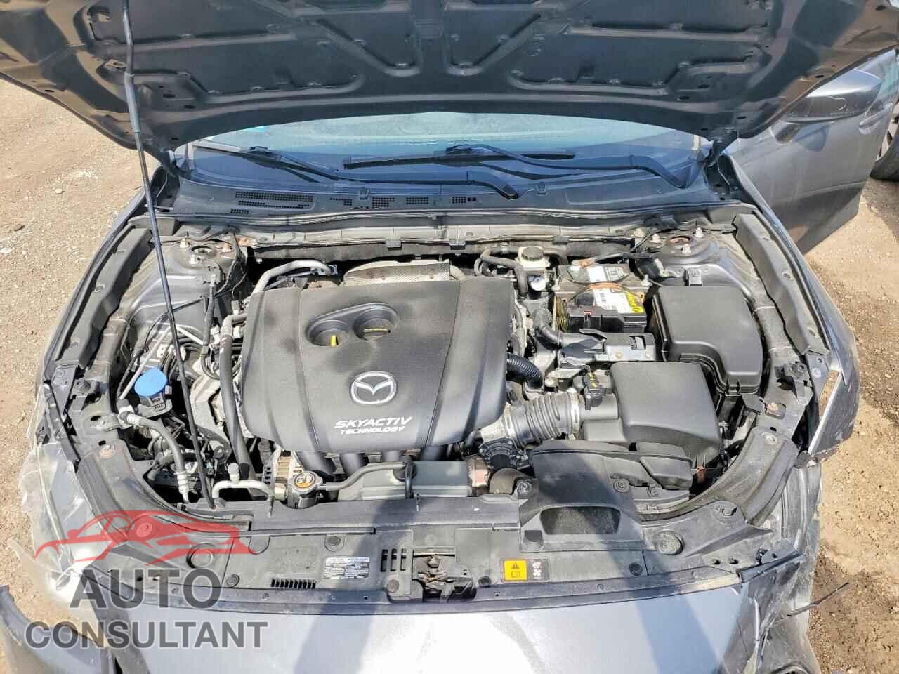 MAZDA 3 2017 - 3MZBN1U70HM104064
