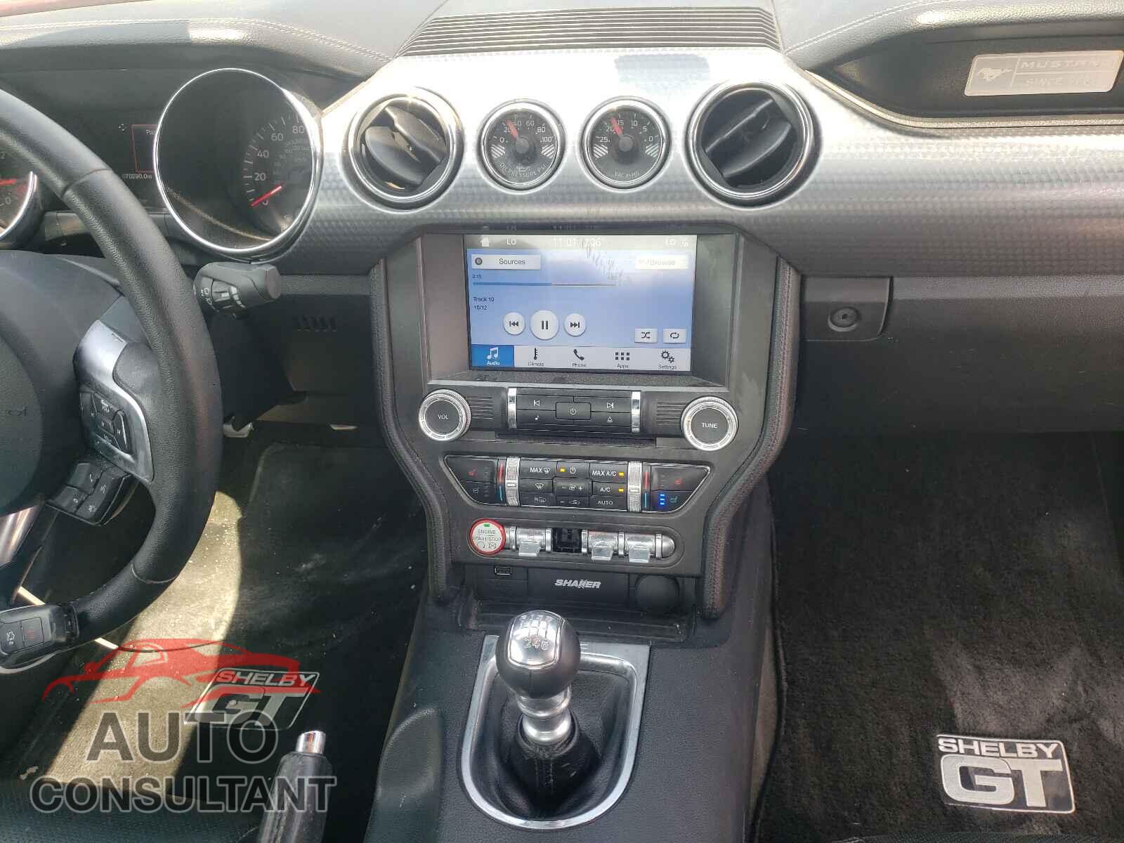 FORD MUSTANG 2017 - 1FA6P8CF0H5228153