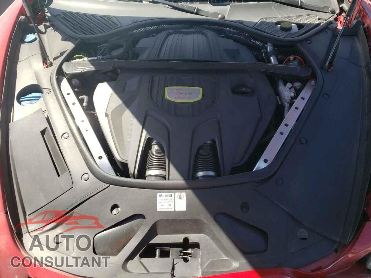 PORSCHE PANAMERA 2018 - WP0CE2A73JL189846