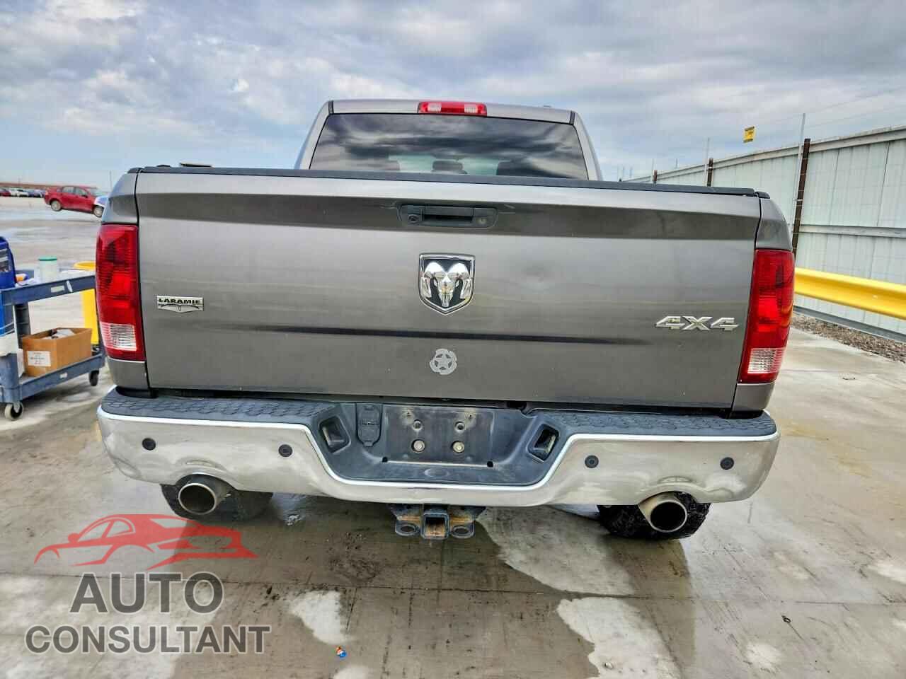 DODGE RAM 1500 2011 - 1D7RV1CT0BS706337