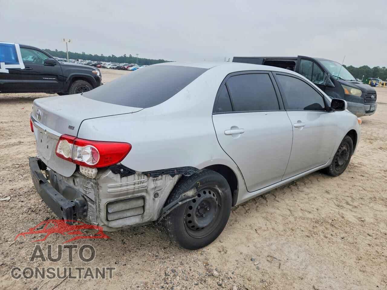 TOYOTA COROLLA 2011 - 2T1BU4EEXBC572873