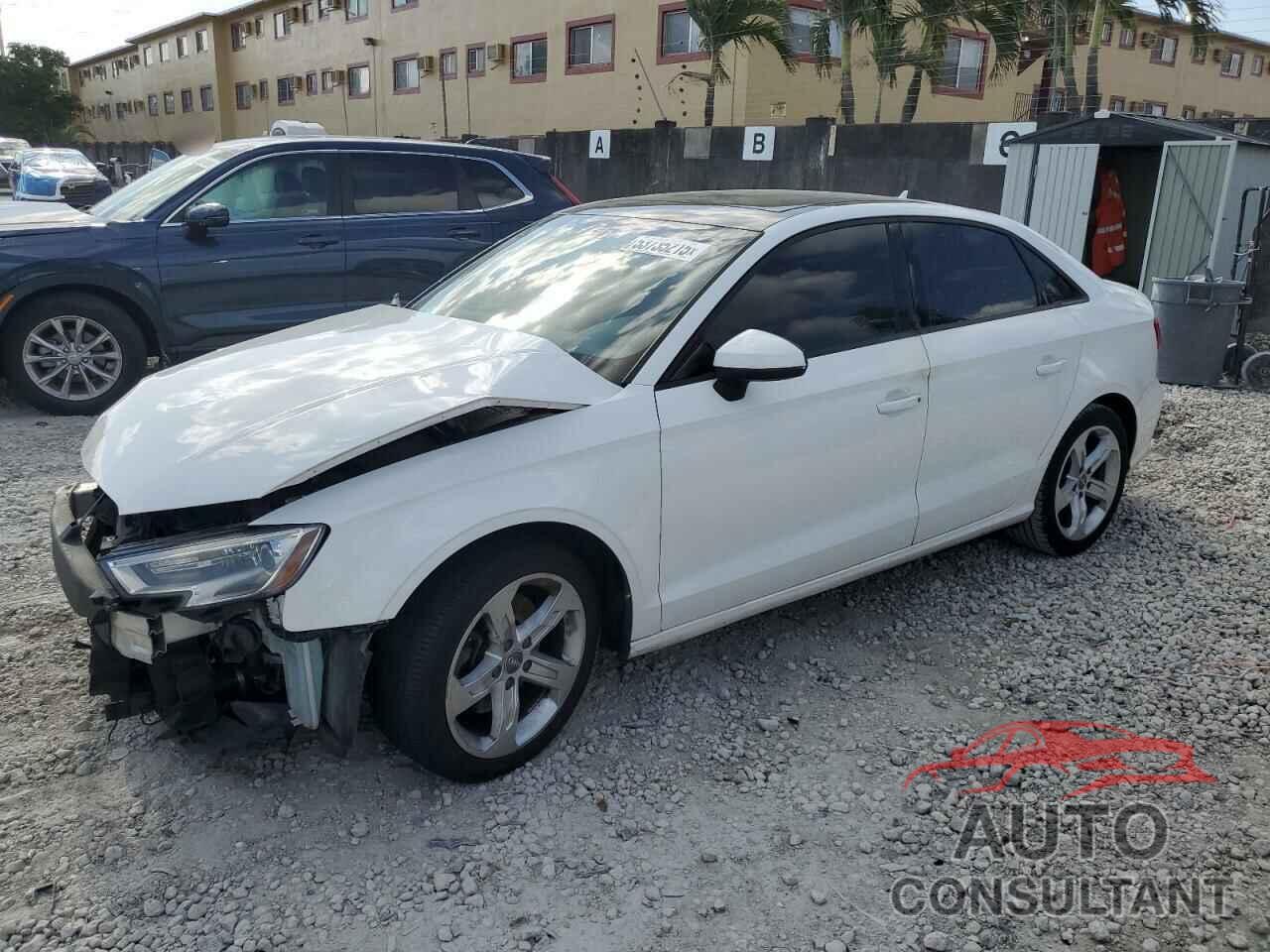 AUDI A3 2017 - WAUAUGFF1H1052219
