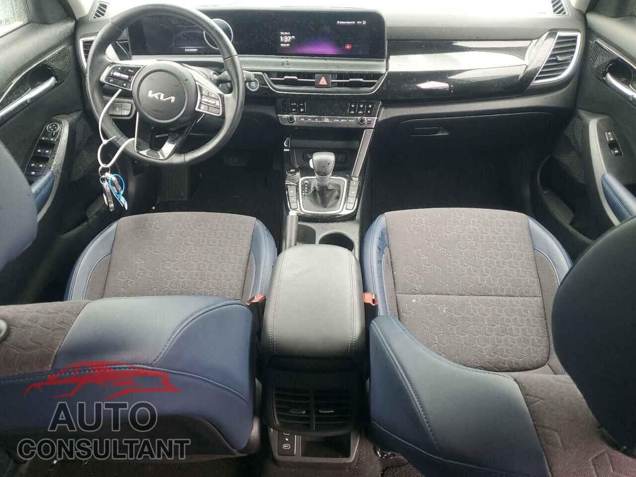 KIA SELTOS 2024 - KNDEUCAA8R7640996