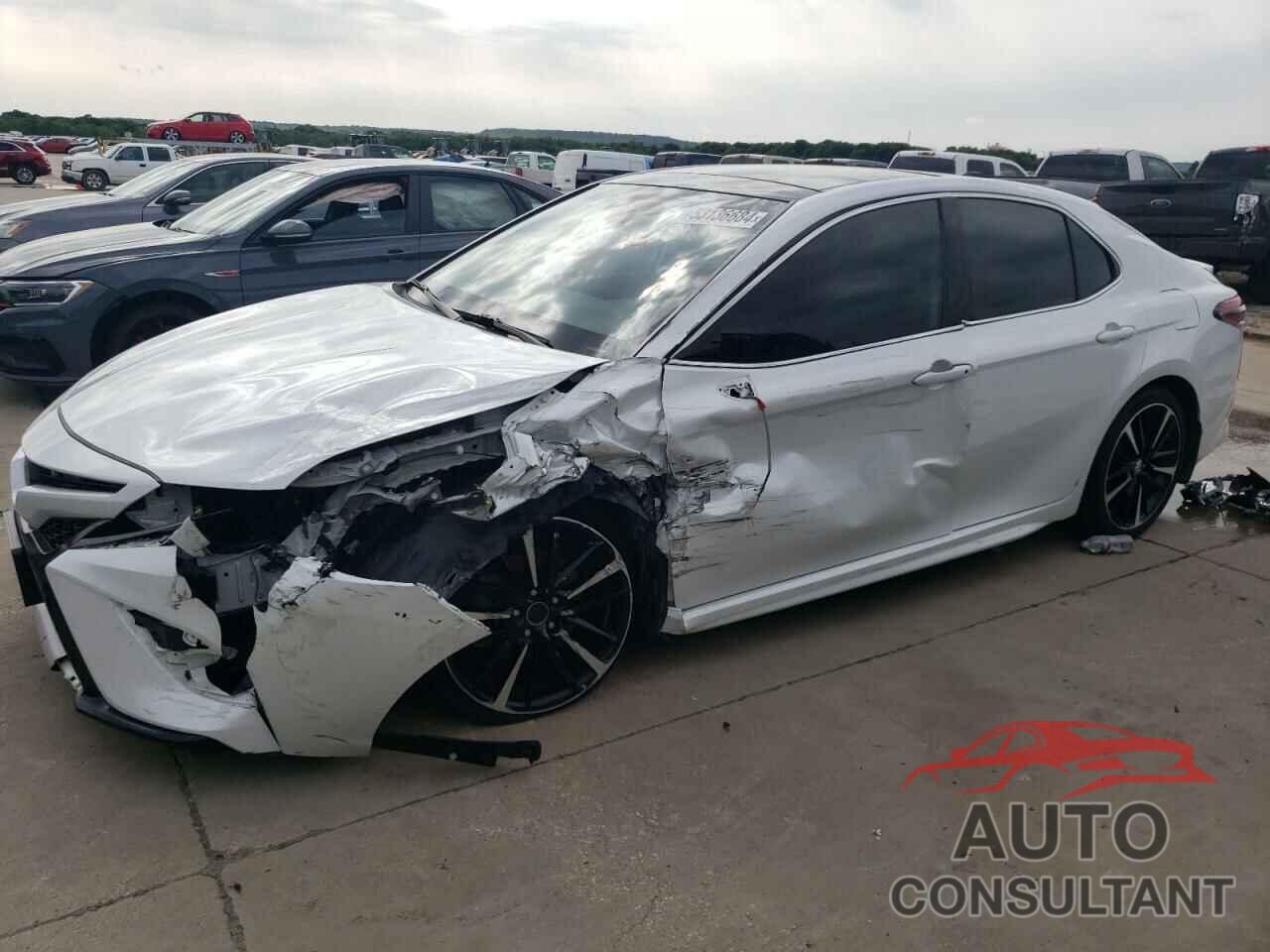 TOYOTA CAMRY 2019 - 4T1B61HK7KU769802