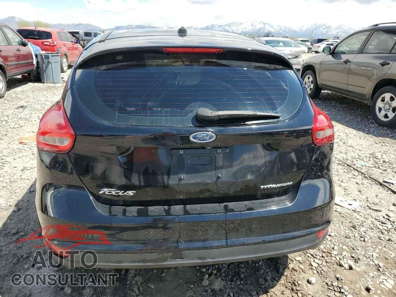 FORD FOCUS 2017 - 1FADP3N23HL279694