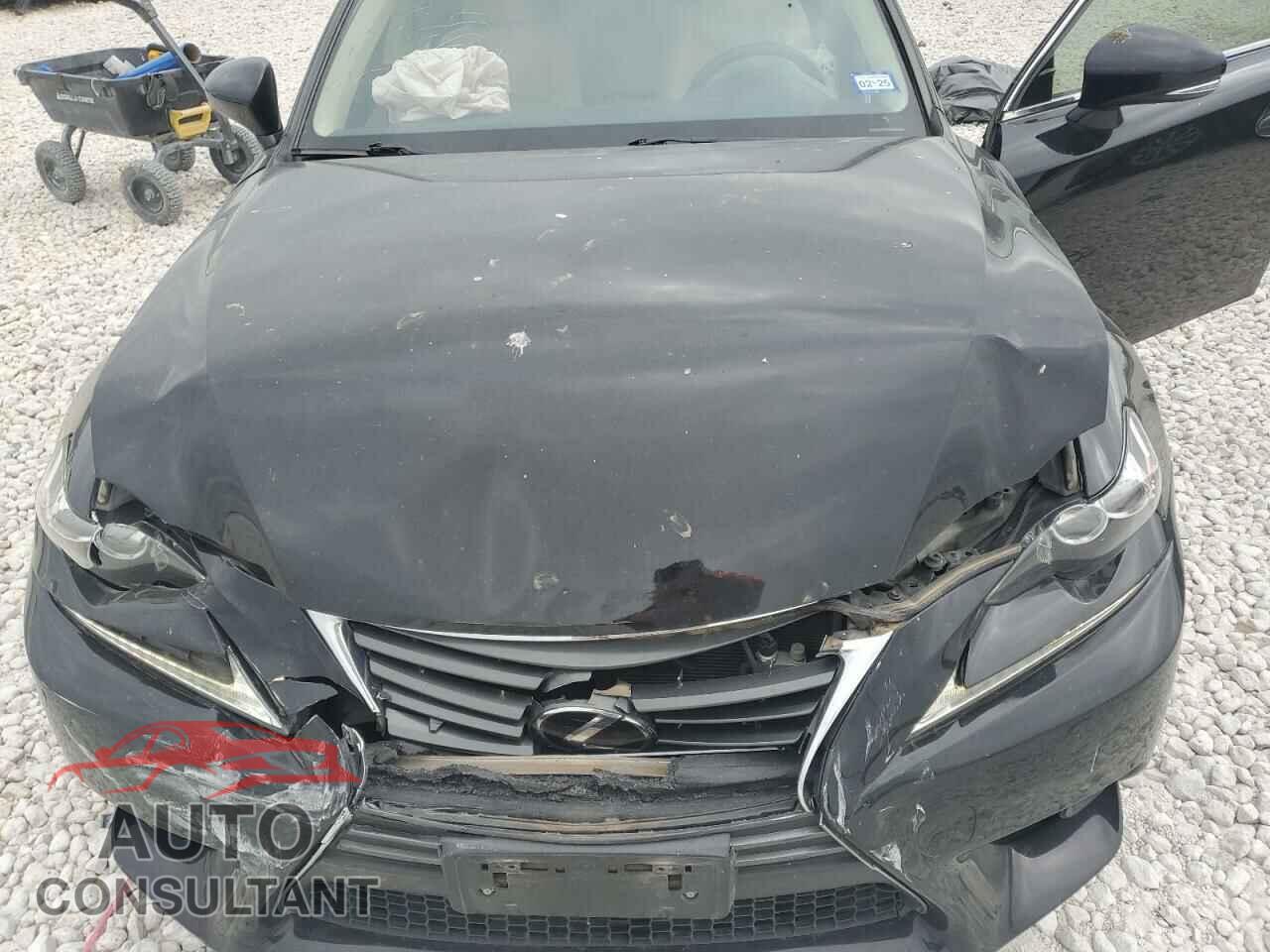 LEXUS IS 2016 - JTHBA1D23G5009911